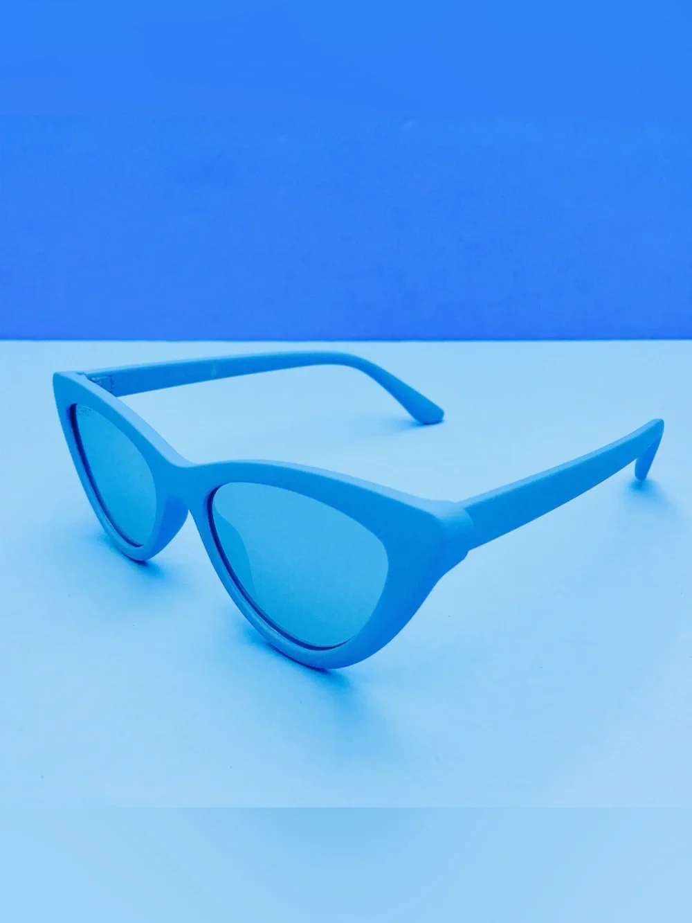 Topfoxx ❉ Mirror Lens Cat Eye Sunglasses in Silver Blue